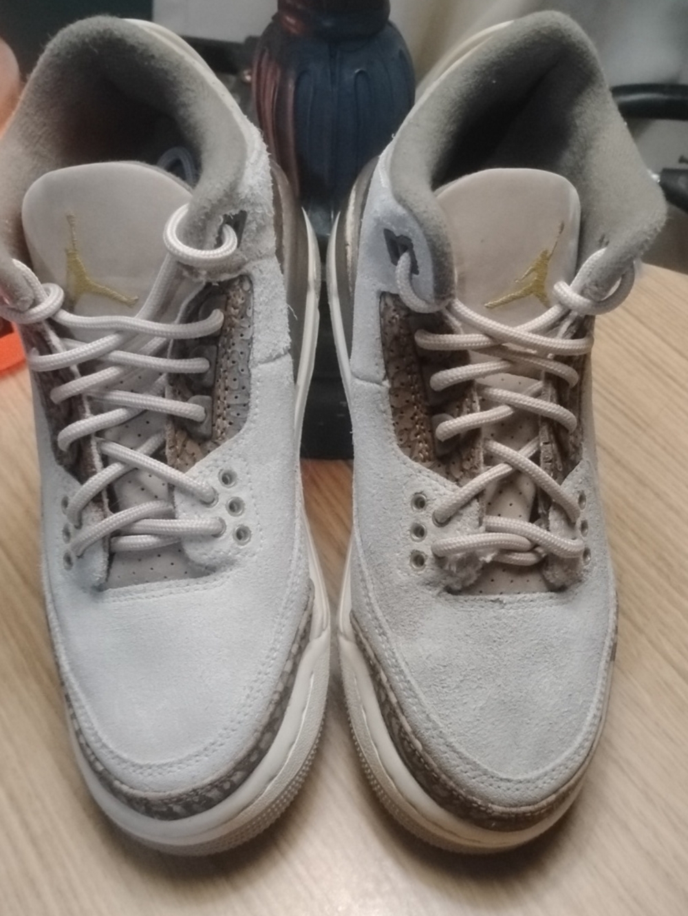 Jordan Men's Light Gray Suede Sneakers with Gold Jumpman